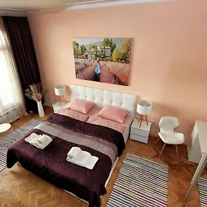 colorful-apartment.sofiahotelsbg.com/